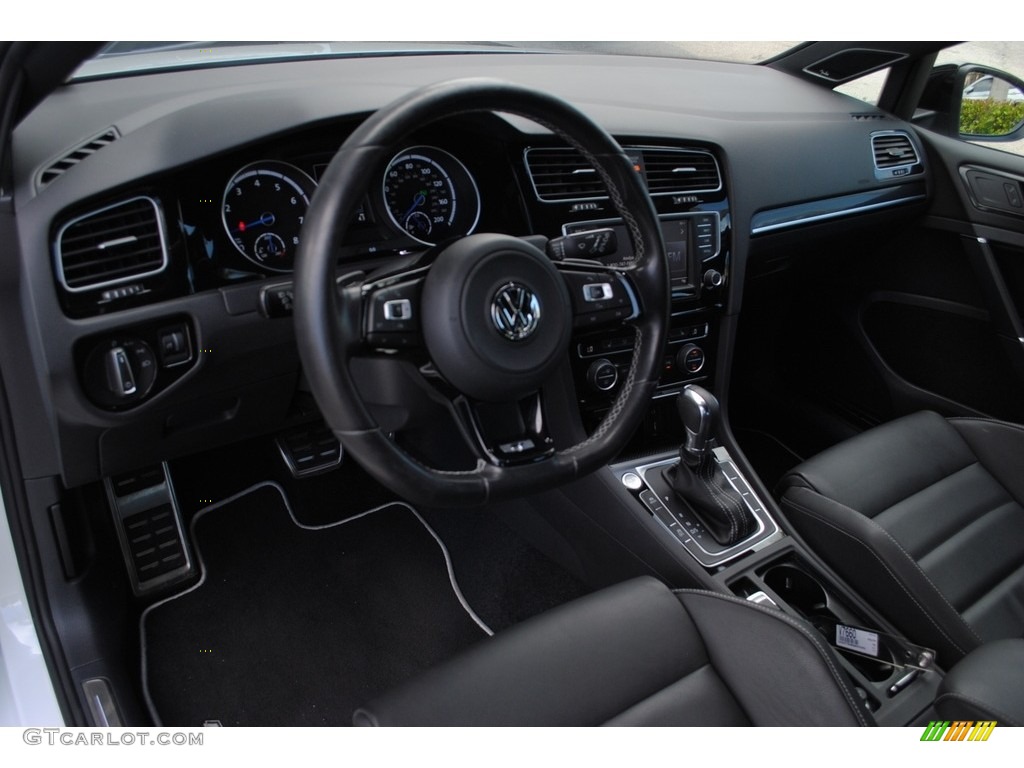 2017 Volkswagen Golf R 4Motion w/DCC. Nav. Black Dashboard Photo #135077068