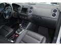 Pure White - Tiguan S Photo No. 16