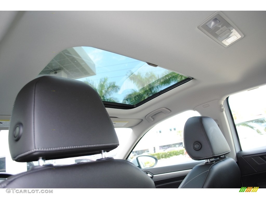 2019 Jetta SE - White Silver Metallic / Titan Black photo #12