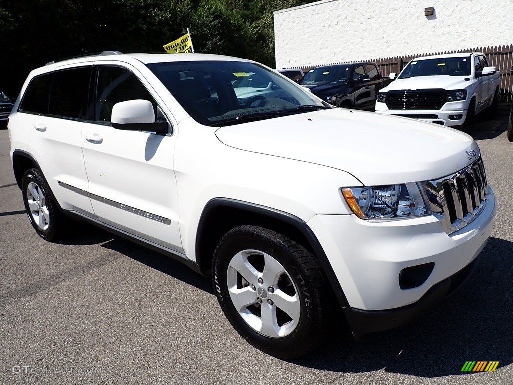 2012 Grand Cherokee Laredo 4x4 - Stone White / Dark Graystone/Medium Graystone photo #8