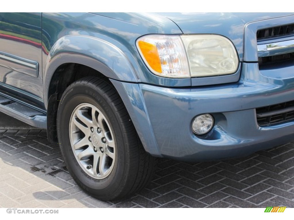 2006 Sequoia SR5 - Bluesteel Mica / Light Charcoal photo #12