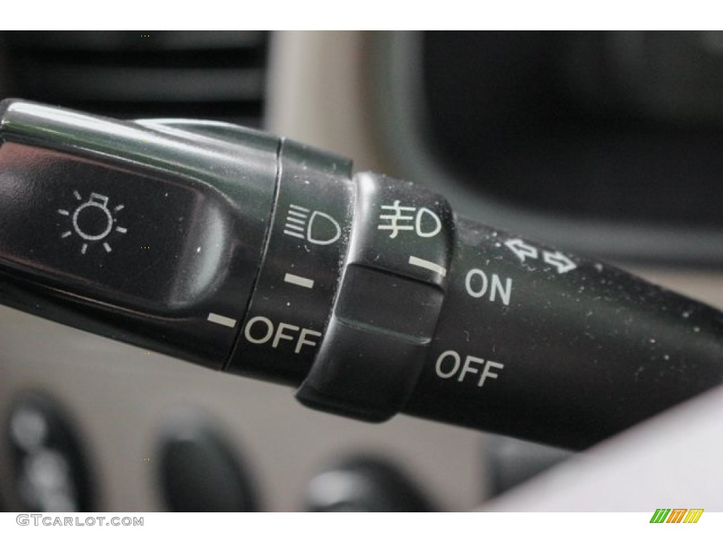 2006 Sequoia SR5 - Bluesteel Mica / Light Charcoal photo #34