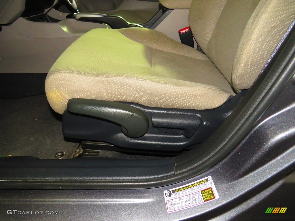 2013 Civic LX Sedan - Crimson Red Pearl / Gray photo #18