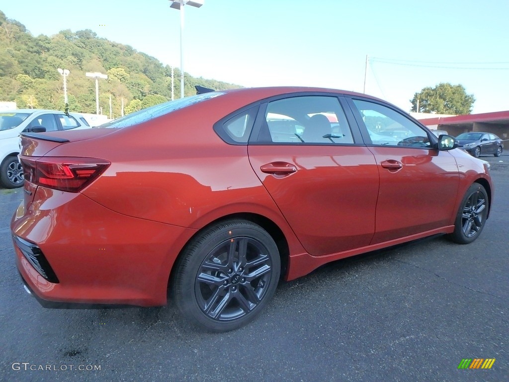 2020 Forte GT-Line - Fire Orange / Black photo #2