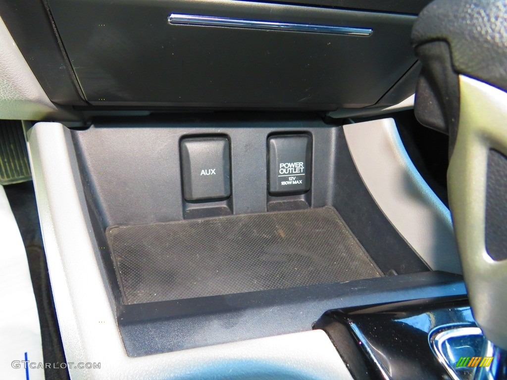 2013 Civic LX Sedan - Crimson Red Pearl / Gray photo #39