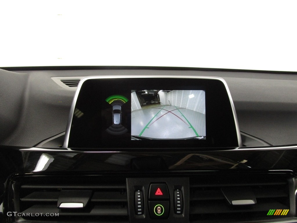 2019 X1 xDrive28i - Jet Black / Black photo #26