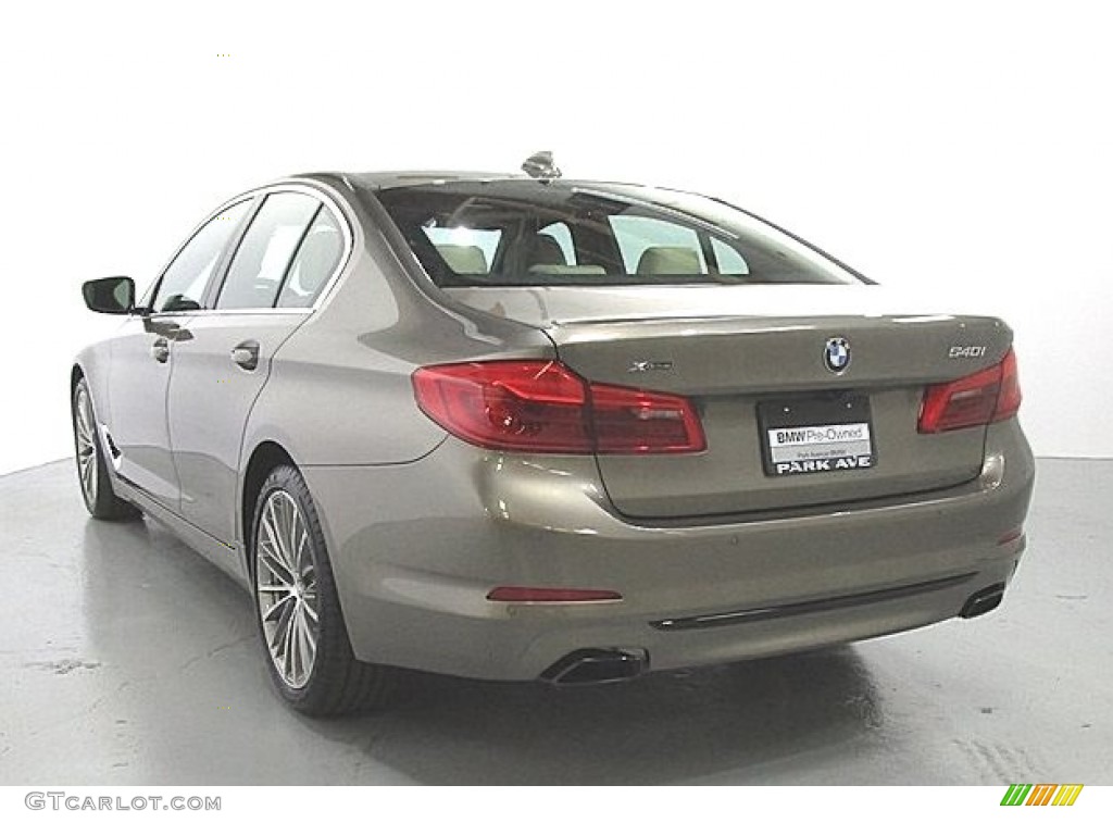 2019 5 Series 540i xDrive Sedan - Atlas Cedar Metallic / Canberra Beige/Black photo #2