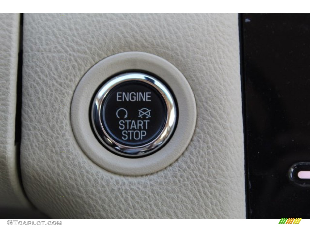 2018 Taurus Limited - White Platinum / Charcoal Black photo #19