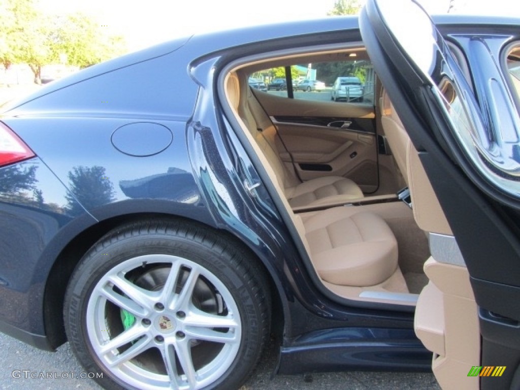 2013 Panamera 4 - Dark Blue Metallic / Luxor Beige photo #24