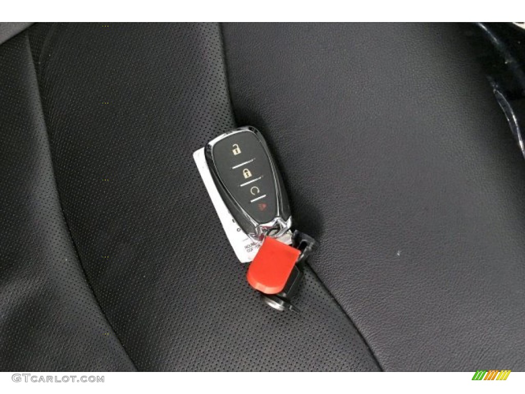2017 Chevrolet Volt LT Keys Photo #135090065