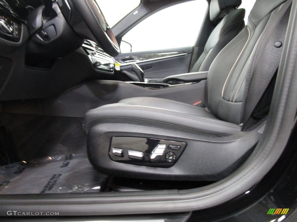 2019 5 Series 530i xDrive Sedan - Jet Black / Black photo #9