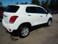 Summit White - Trax LT AWD Photo No. 4