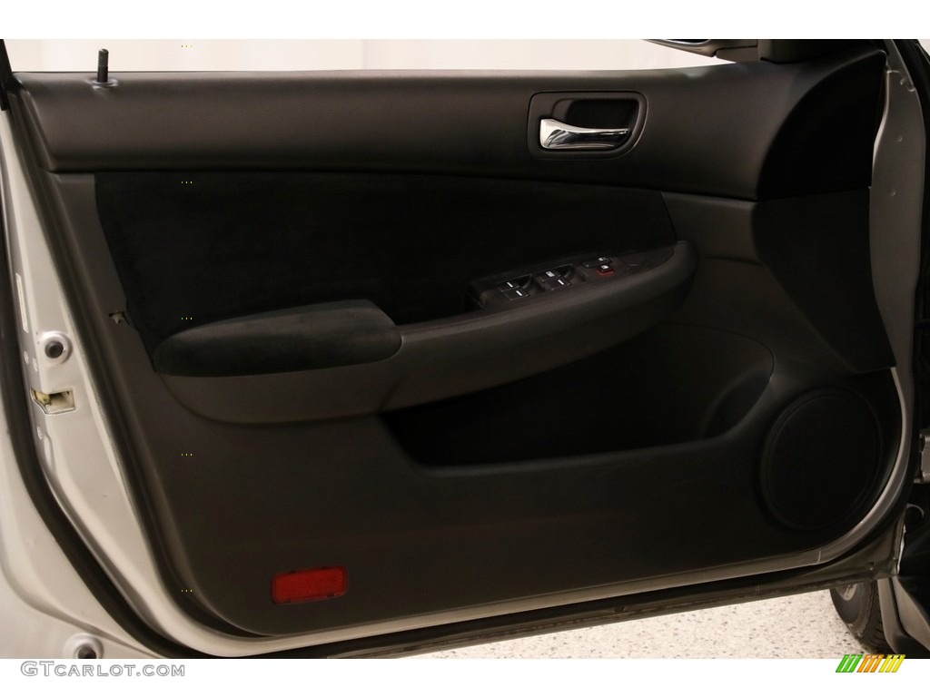 2006 Accord Value Package Sedan - Alabaster Silver Metallic / Black photo #4