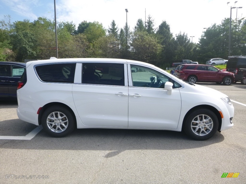 Bright White 2020 Chrysler Pacifica Touring Exterior Photo #135105899