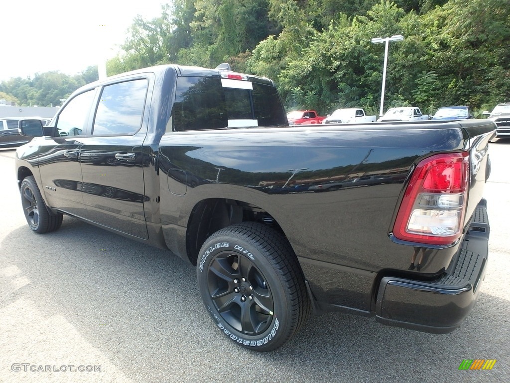 2020 1500 Big Horn Night Edition Crew Cab 4x4 - Diamond Black Crystal Pearl / Black photo #3