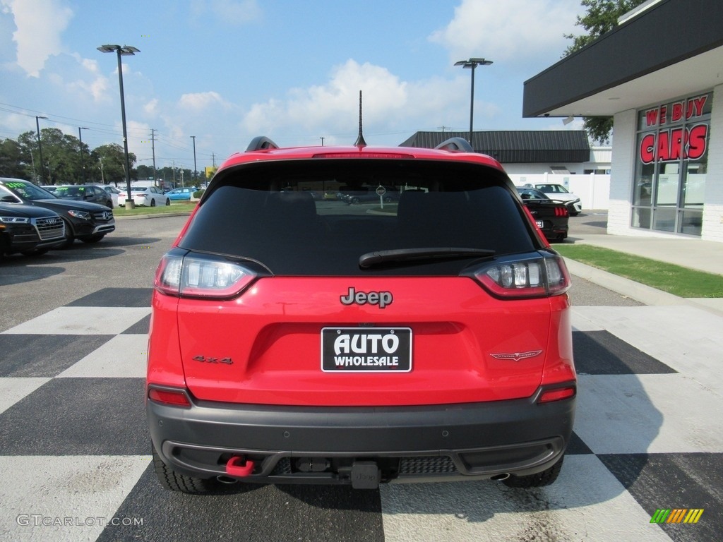 2019 Cherokee Trailhawk Elite 4x4 - Firecracker Red / Black photo #4