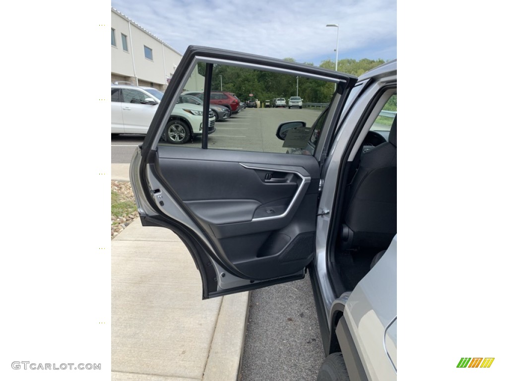 2019 RAV4 LE AWD Hybrid - Silver Sky Metallic / Black photo #16