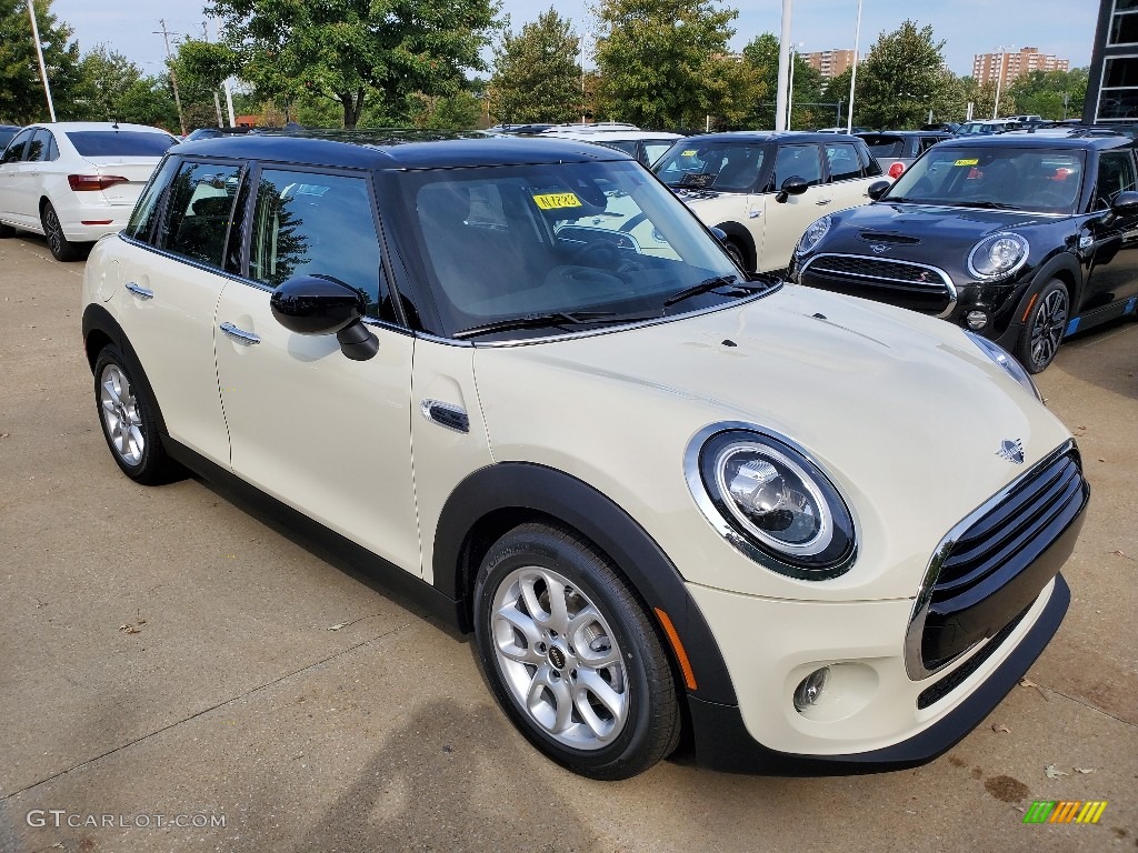 Pepper White 2020 Mini Hardtop Cooper 4 Door Exterior Photo #135123024