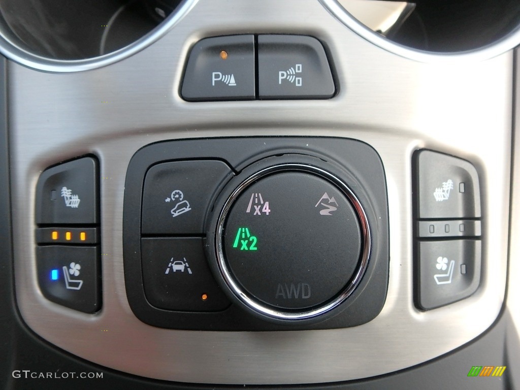 2020 GMC Terrain Denali AWD Controls Photo #135131388