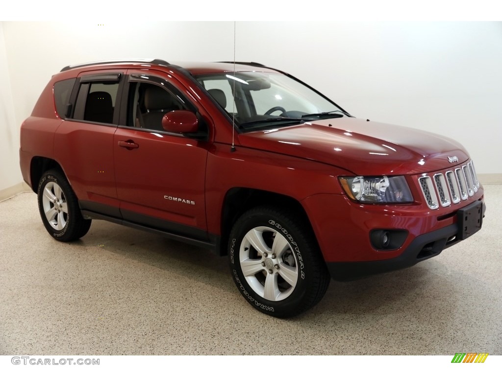 2014 Compass Latitude 4x4 - Deep Cherry Red Crystal Pearl / Dark Slate Gray/Light Pebble photo #1