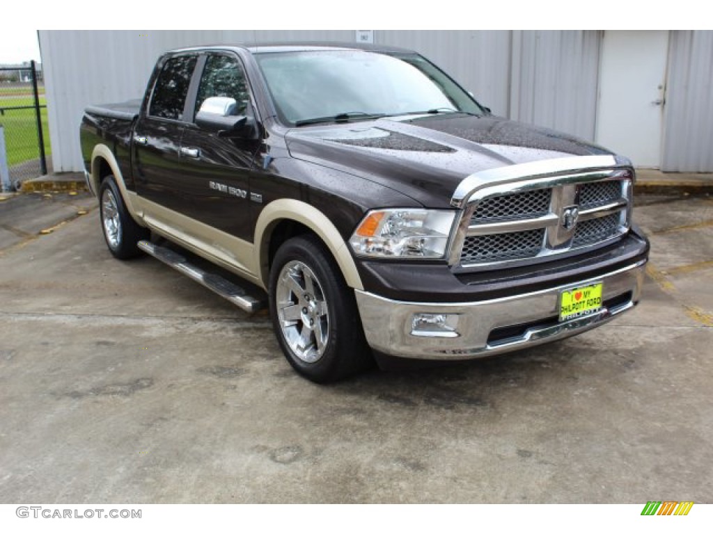 2011 Ram 1500 Laramie Crew Cab - Rugged Brown Pearl / Light Pebble Beige/Bark Brown photo #2