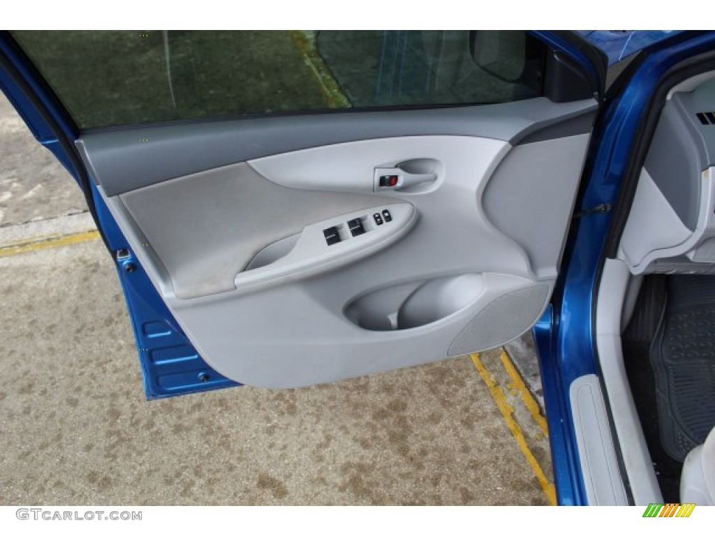 2009 Corolla LE - Blue Streak Metallic / Ash photo #10