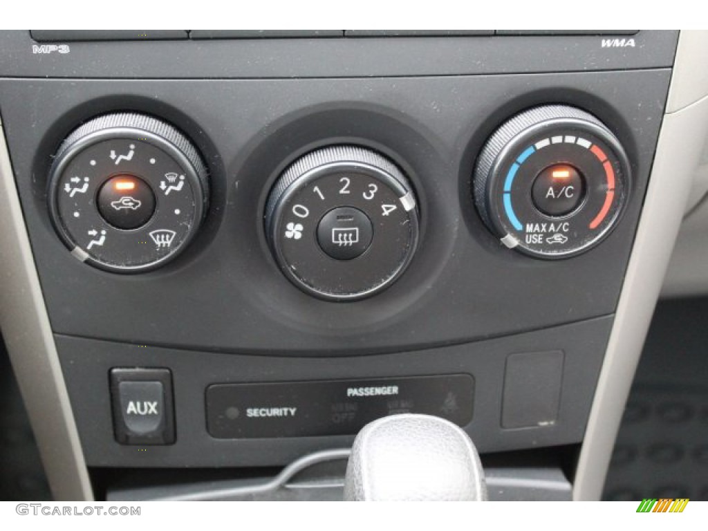2009 Corolla LE - Blue Streak Metallic / Ash photo #15