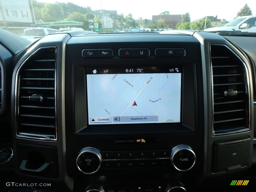 2019 Ford Expedition XLT 4x4 Controls Photo #135143553