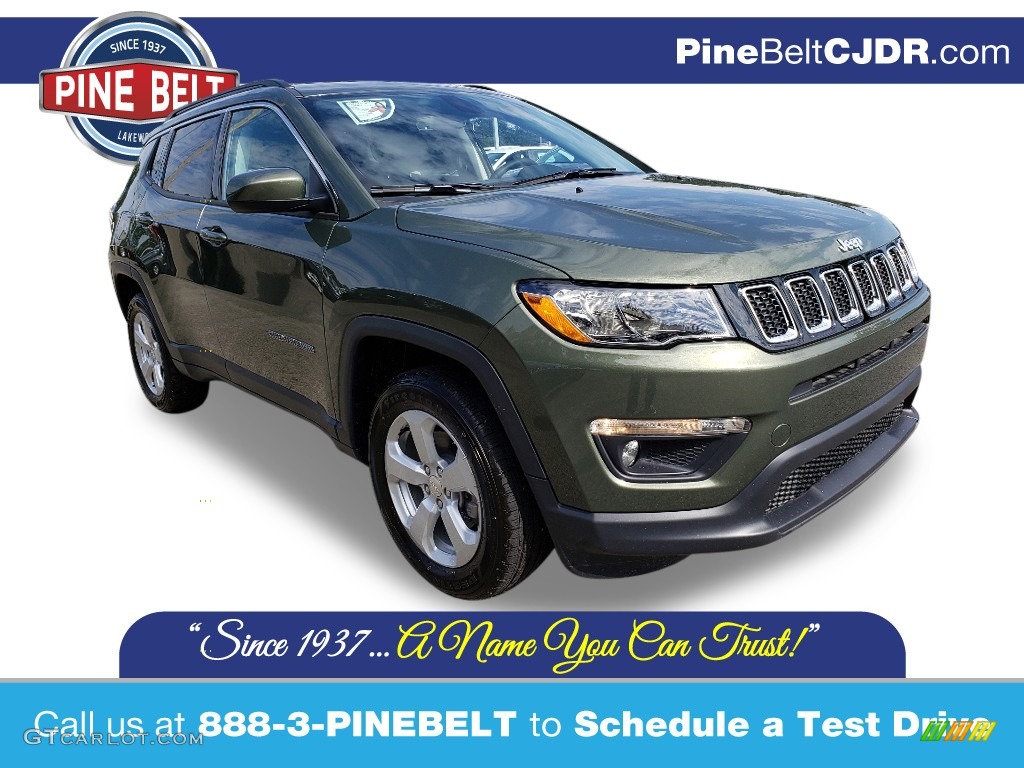 2020 Compass Latitude 4x4 - Olive Green Pearl / Black photo #1