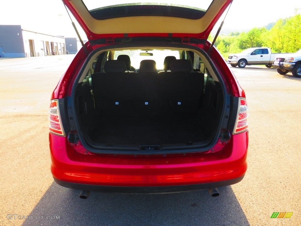 2010 Edge SE - Red Candy Metallic / Charcoal Black photo #12