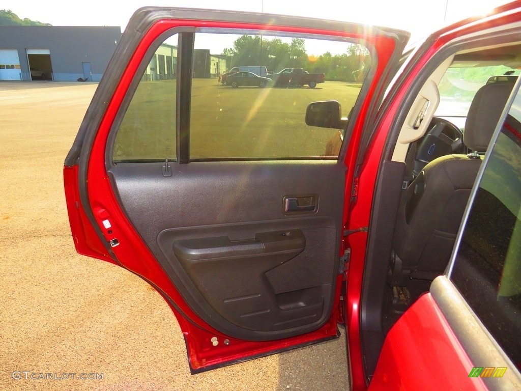 2010 Edge SE - Red Candy Metallic / Charcoal Black photo #20