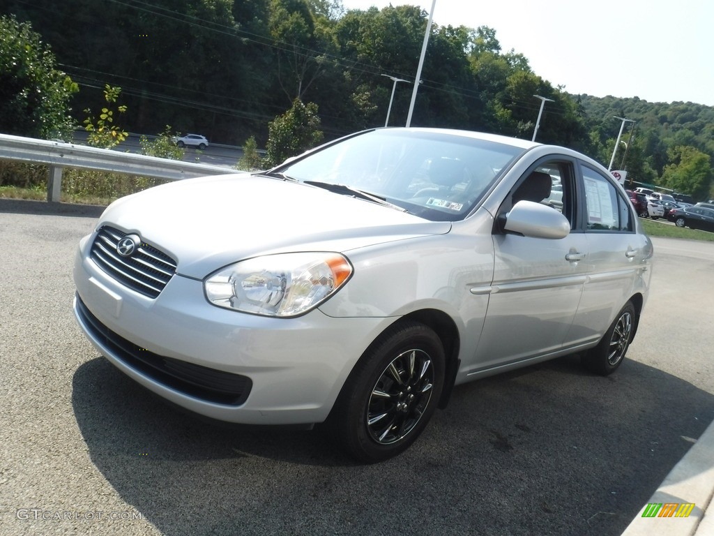 2008 Accent GLS Sedan - Platinum Silver / Gray photo #5