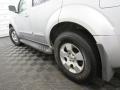 2007 Silver Lightning Nissan Pathfinder SE 4x4  photo #9