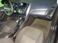 Magnetic - Focus SE Sedan Photo No. 26