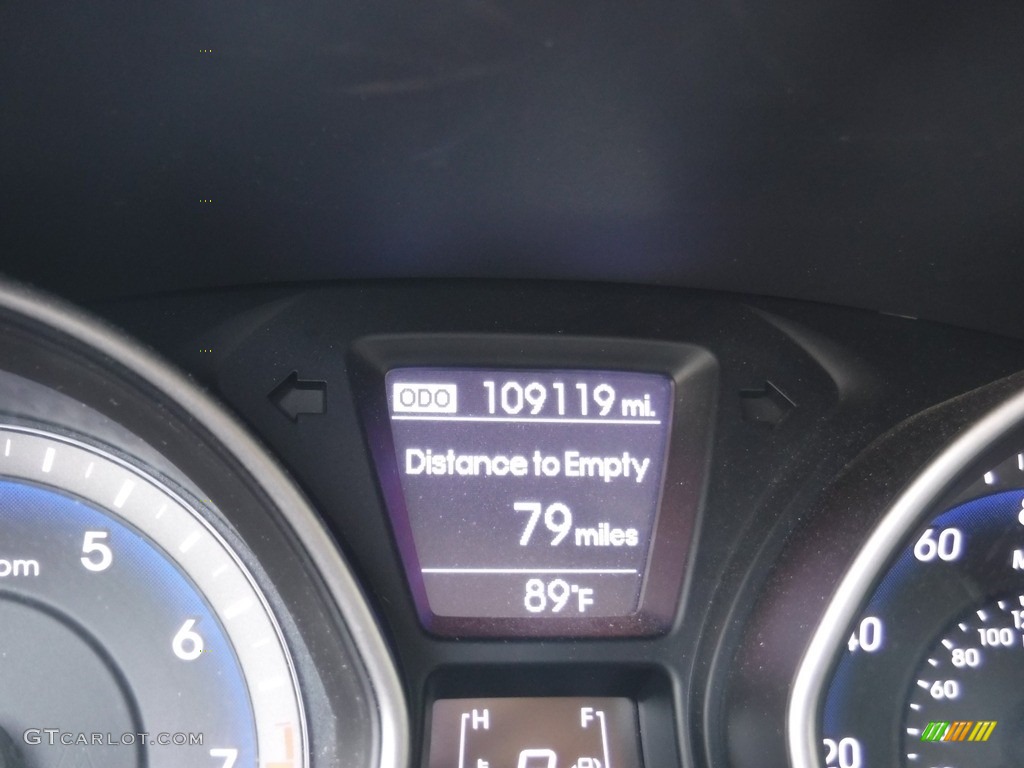 2013 Elantra GT - Monaco White / Beige photo #25