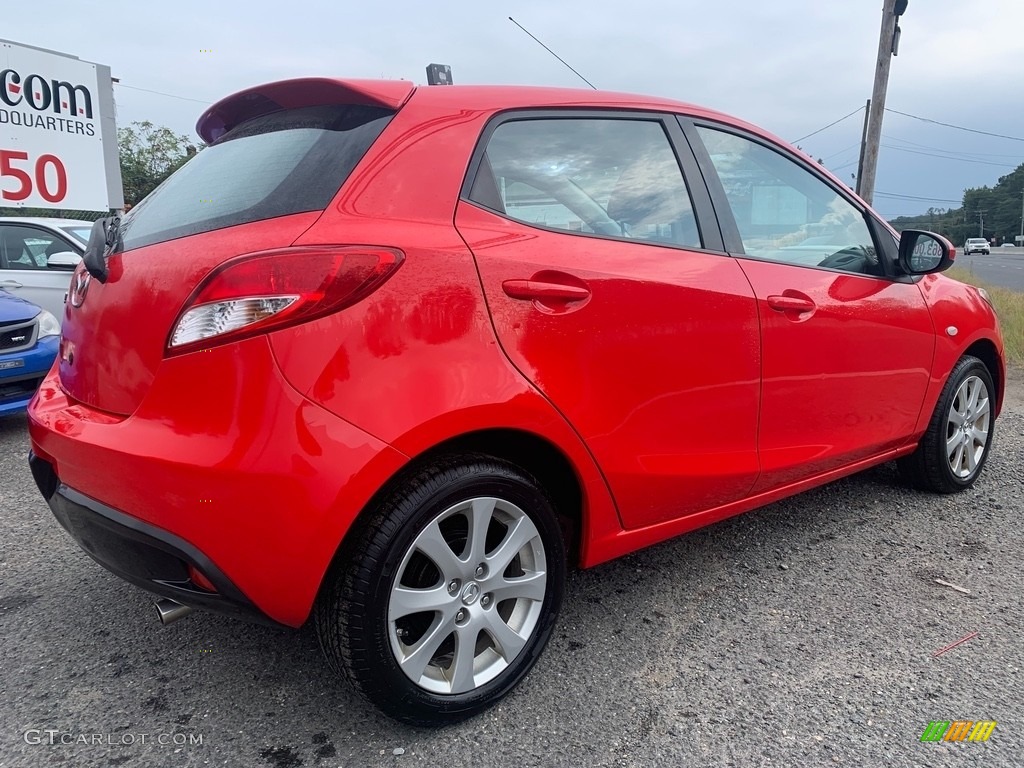 2012 MAZDA2 Touring - True Red / Black w/Red Piping photo #5