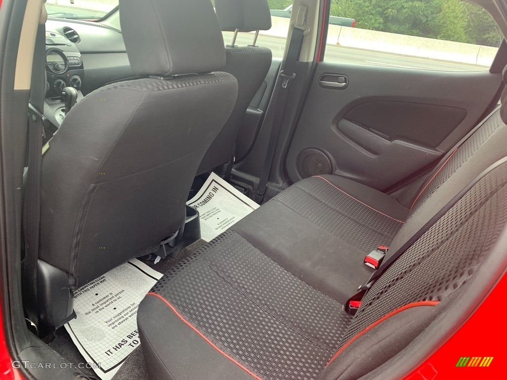 2012 MAZDA2 Touring - True Red / Black w/Red Piping photo #9