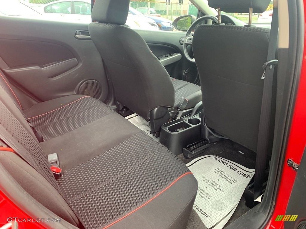 2012 MAZDA2 Touring - True Red / Black w/Red Piping photo #11