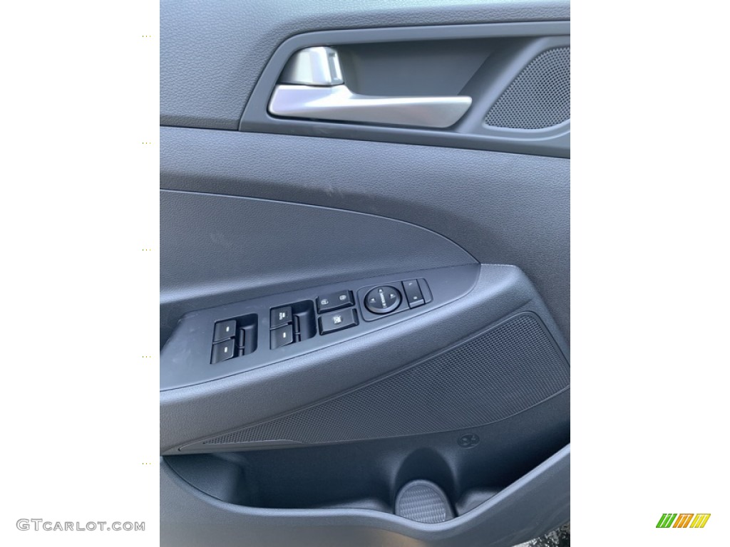 2020 Hyundai Tucson Value AWD Controls Photo #135157786