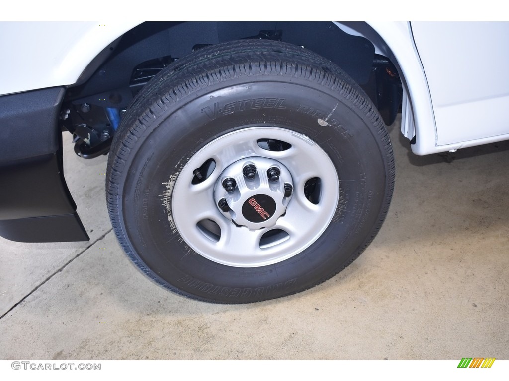 2020 GMC Savana Van 2500 Cargo Wheel Photos
