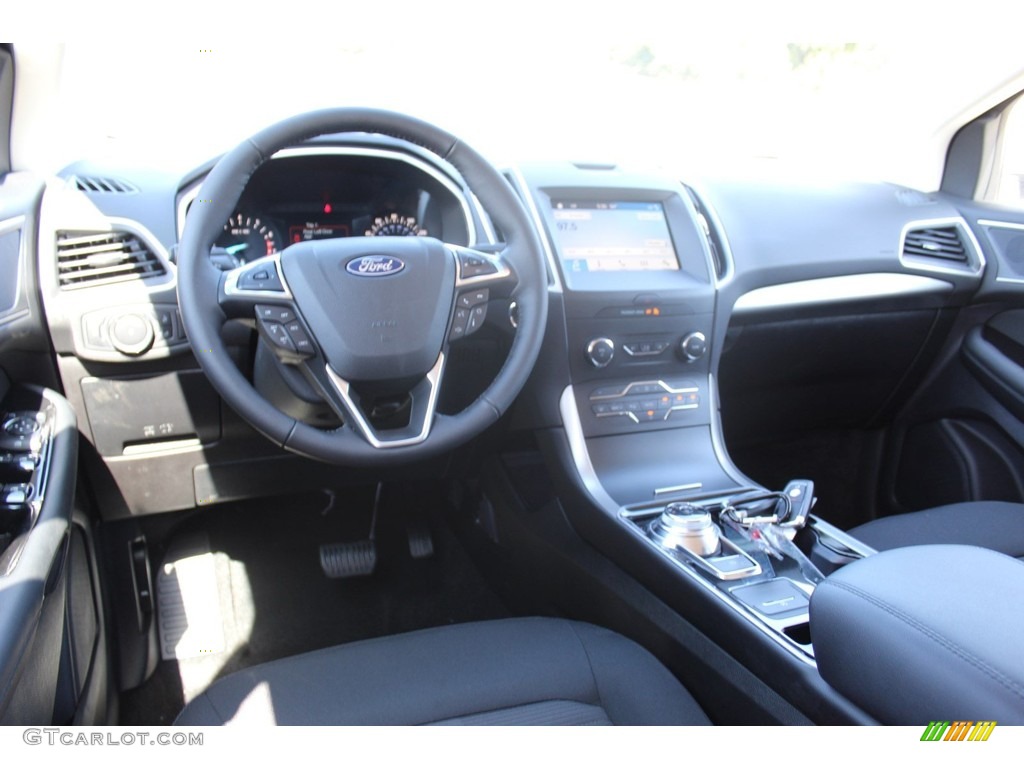 2019 Edge SEL - Oxford White / Ebony photo #21