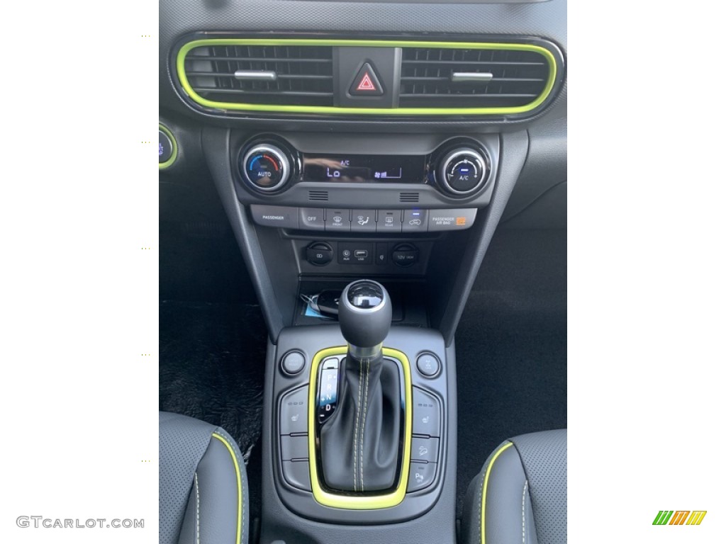 2020 Hyundai Kona Ultimate AWD Controls Photo #135160054