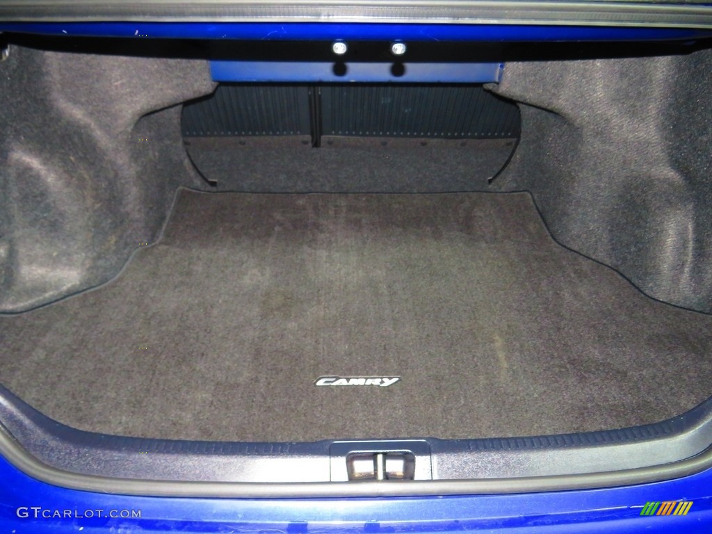 2015 Camry SE - Blue Crush Metallic / Black photo #14