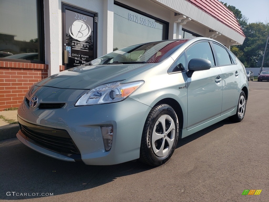 2015 Prius Three Hybrid - Sea Glass Pearl / Misty Gray photo #2