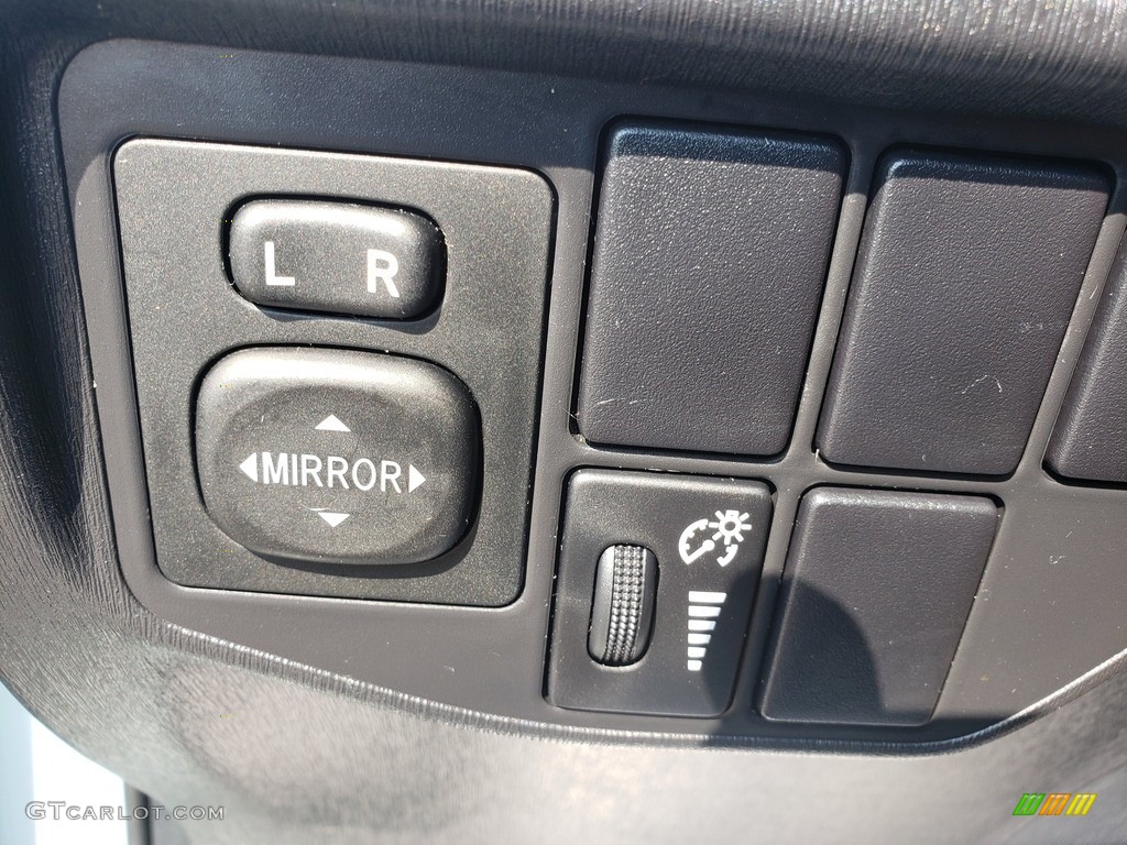 2015 Prius Three Hybrid - Sea Glass Pearl / Misty Gray photo #9