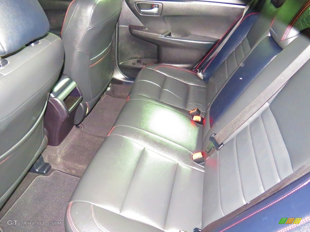 2015 Camry SE - Blue Crush Metallic / Black photo #22