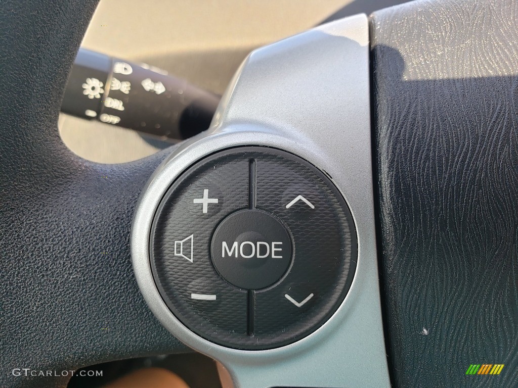 2015 Prius Three Hybrid - Sea Glass Pearl / Misty Gray photo #11