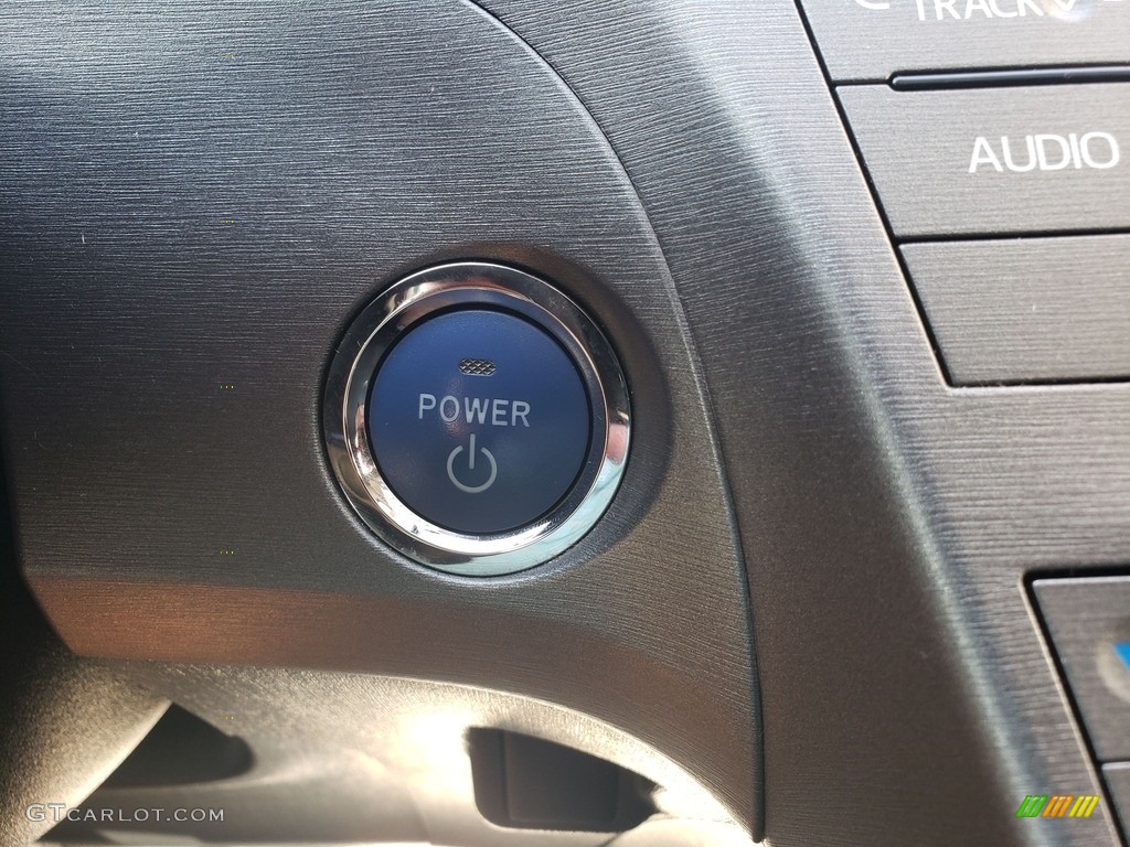 2015 Prius Three Hybrid - Sea Glass Pearl / Misty Gray photo #15