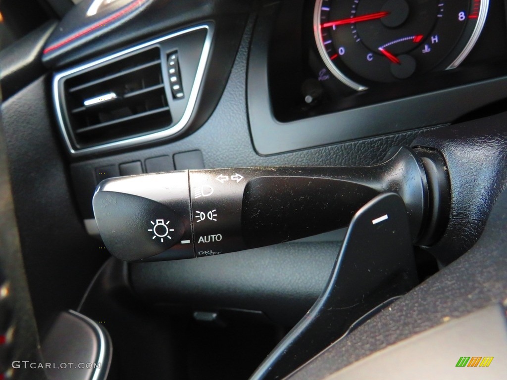 2015 Camry SE - Blue Crush Metallic / Black photo #30