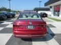 Fortana Red Metallic - Passat SE Photo No. 4